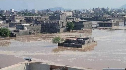 السلطة المحلية بالبريقة تعلن المديرية منطقة منكوبة وتدعو لتدخل إغاثي عاجل