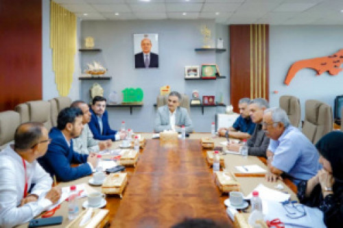 لملس يترأس اجتماعًا لمناقشة تداعيات كارثة السيول بالعاصمة عدن وخطط المعالجة