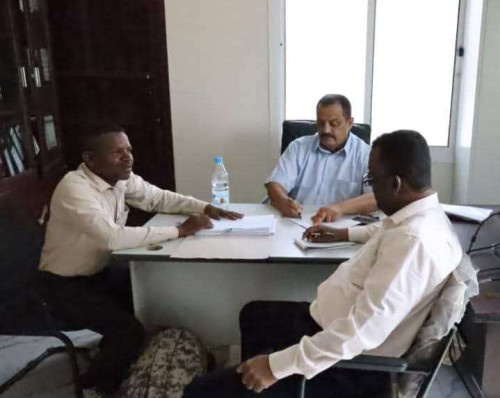 فريق التوجيه والرقابة الرئاسي يطلع على نشاط إدارات الهيئة التنفيذية بانتقالي لحج