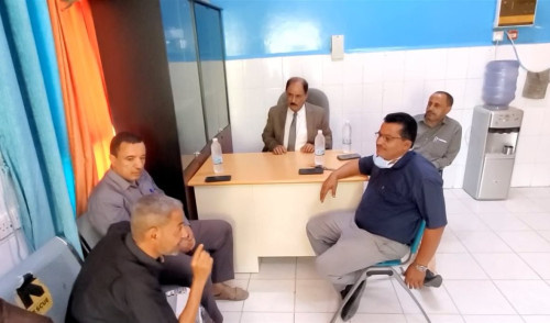 محافظ الضالع يتفقد الطوارئ التوليدية بقعطبة ويوجه بتحسين الأداء لخدمة المواطنين
