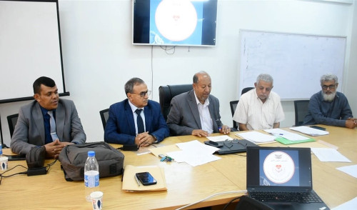 المجلس الطبي يكرم رئيس جامعة عدن وعمداء كلياتها الطبية 