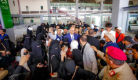 ضمن استراتيجية بناء جيل متسلح بالعلم.. المجلس الانتقالي يبتعث 100 طالب وطالبة للدراسة في الخارج بدعم من دولة الإمارات