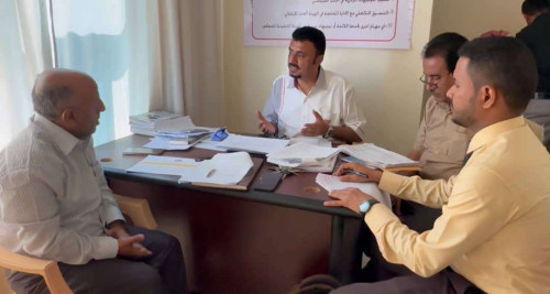 فريق التوجيه والرقابة الرئاسي يطلع على سير عمل عدد من إدارات تنفيذية انتقالي الضالع