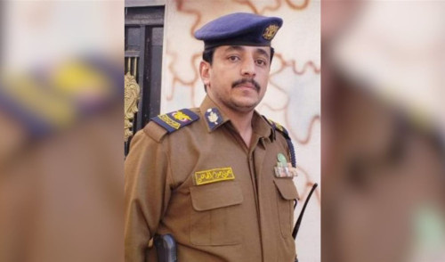 الحوثيون يدفنون قياديا أمنيا يرجح مقتله بمواجهات مع الأهالي بصنعاء