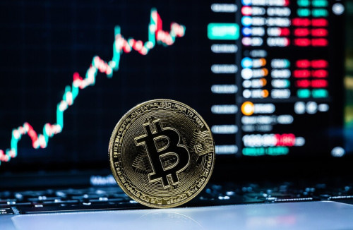 سوق العملات المشفرة يشهد خسائر ضخمة إثر تصريحات ترامب بشأن الصين