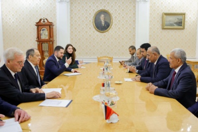 زيارة الرئيس الزُبيدي إلى روسيا.. تعزيز العلاقات وفتح آفاق شراكة جديدة