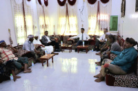 فريق التوجيه والرقابة الرئاسي يلتقي الهيئة الإدارية للاتحاد القبلي للشريط الساحلي الغربي في سقطرى