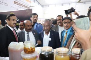 رئيس تنفيذية انتقالي شبوة يدشن مهرجان شبوة الأول للعسل