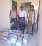 انتقالي الطلح يقدم كمية من الكتب المدرسية لإدارة مكتب التربية والتعليم بالمديرية