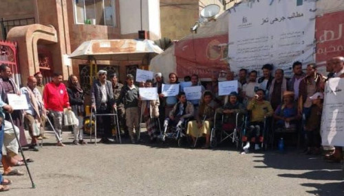 مناورة إخوانية على جراح اليمنيين في تعز ومأرب لإفساد خطة حكومية