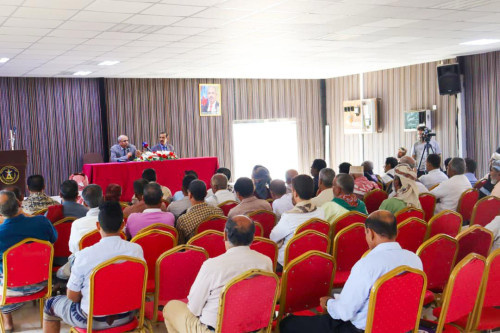 الكثيري يترأس لقاءً موسعًا بأعضاء الجمعية الوطنية ومجلس المستشارين من ساحل حضرموت