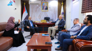 فريق التوجيه والرقابة الرئاسي يناقش خطط وترتيبات النزول الميداني في العاصمة عدن