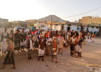 انتقالي مرخة ينظم مسيرة جماهيرية احتفالًا بانتصارات القوات الجنوبية في عارين وحضرموت