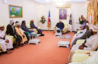 الكثيري يلتقي وفدًا من قبيلة آل باوزير