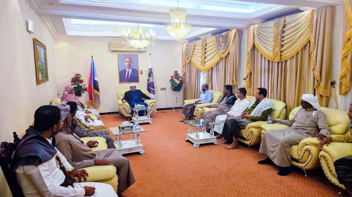 الكثيري يستقبل عددا من مقادمة ووجهاء قبيلة آل باجري