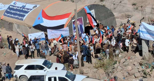 أبناء الضالع يواصلون اعتصامهم المفتوح للمطالبة بإعلان دولة الجنوب العربي