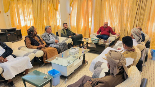 الكثيري يلتقي شباب آل بشر نهد بمديرية حوره ووادي العين