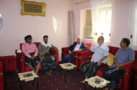 باتيس يزور أسرة الشهيد عمر بازنبور بزيارة أسرته في المكلا