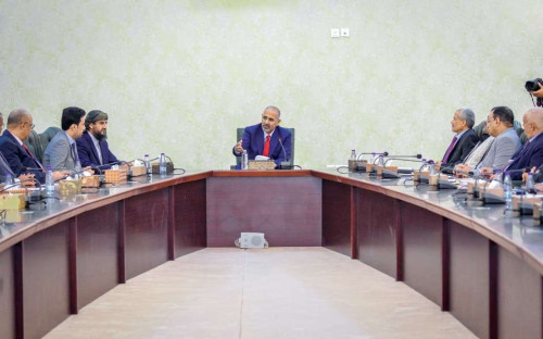 القيادة التنفيذية العليا تؤكد مواصلة جهود تنفيذ خطة الإصلاح والتعافي الاقتصادي