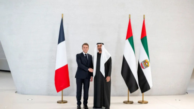 الشيخ محمد بن زايد يستقبل ماكرون في أبوظبي