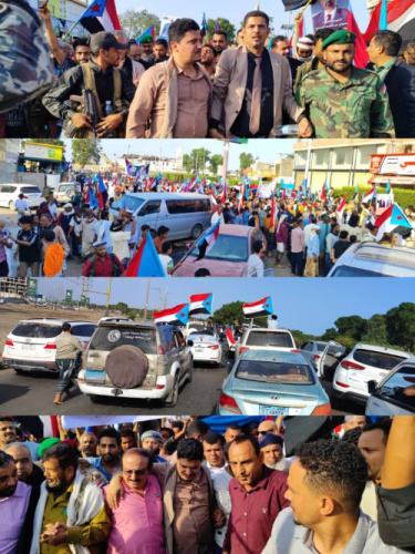 وفود مديرية البريقاء تنضم بكثافة إلى ساحة الاعتصام في عدن للمطالبة بإعلان قيام الدولة الجنوبية