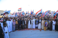 قبائل من المهرة ويافع وشبوة تنضم إلى ساحة الاعتصام الشعبي المفتوح بمدينة الغيضة