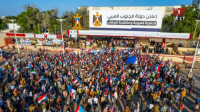 وفود جماهيرية من أبين تصل ساحة الاعتصام المفتوح بالعاصمة عدن