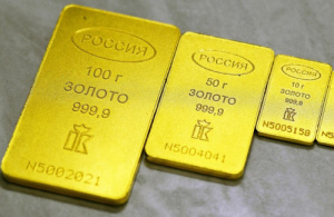 الذهب يحافظ على تماسكه فوق 5000 دولار