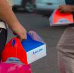 ضمن برامجه الرمضانية&hellip; بنك بن دول يطلق مبادرة ميدانية لإفطار عابري السبيل عند أذان المغرب