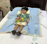 صرخة استغاثة قبل فوات الأوان.. والد الطفل مجد يناشد خادم الحرمين وولي عهده بمكرمة علاجية عاجلة