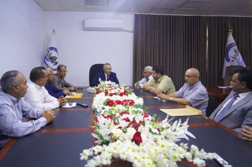 وزير الشؤون الاجتماعية والعمل يعقد اجتماعًا لمتابعة إعداد الاستراتيجية الوطنية للحماية الاجتماعية