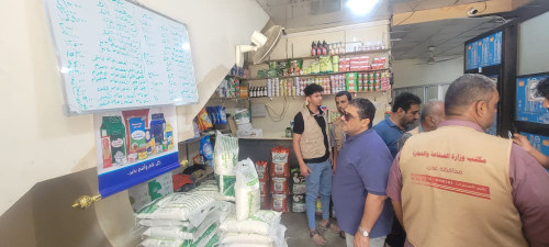 إغلاق محلات مخالفة.. خلال حملة مكثفة لمراقبة الأسعار في المعلا