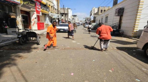 إطلاق حملة نظافة واسعة في مديرية الشيخ عثمان إطلاق حملة نظافة واسعة في مديرية الشيخ عثمان