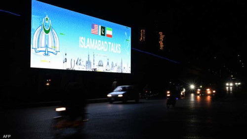 تعثر في مفاوضات أميركا وإيران بسبب"هرمز" وترامب يبادر بفتحه