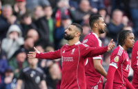 قبل الرحيل.. صلاح يعزز أرقامه التاريخية