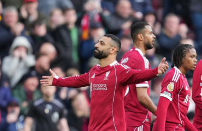 قبل الرحيل.. صلاح يعزز أرقامه التاريخية