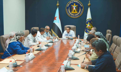 الحالمي يلتقي قيادة الاتحادين الزراعي والسمكي ويؤكد أهمية حماية ثروات الجنوب